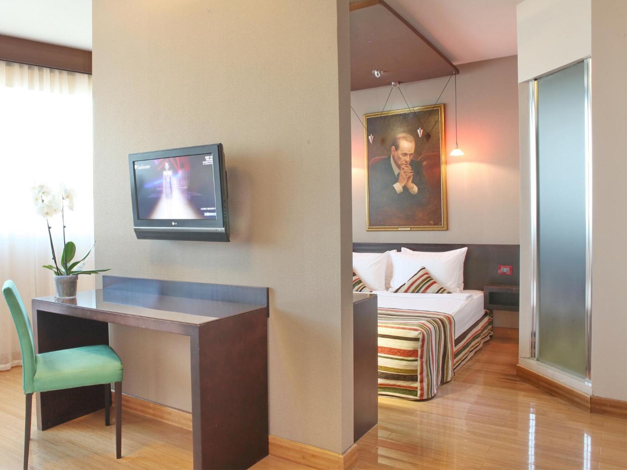Design Hotel Mr President Beograd Ngoại thất bức ảnh