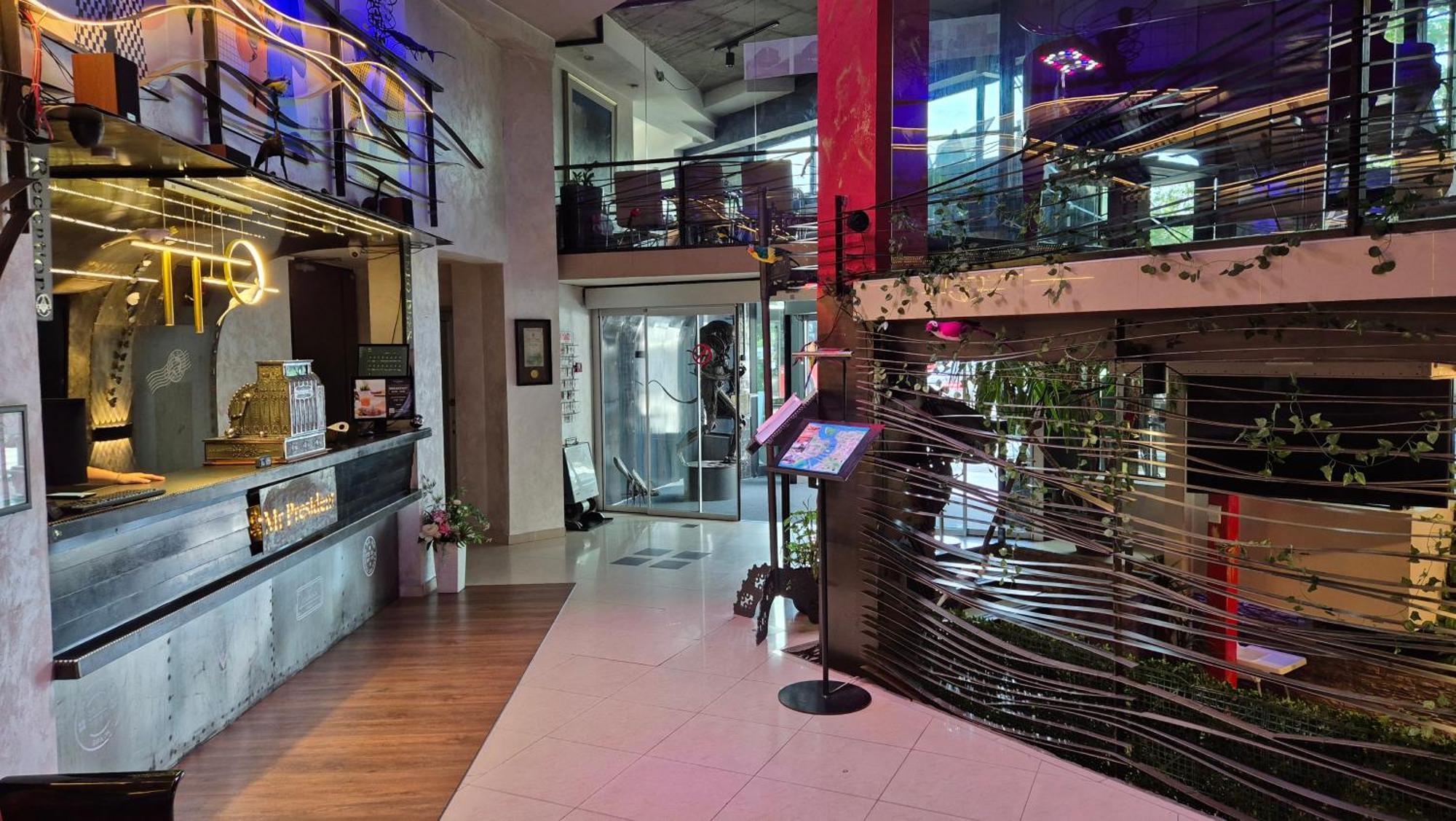 Design Hotel Mr President Beograd Ngoại thất bức ảnh